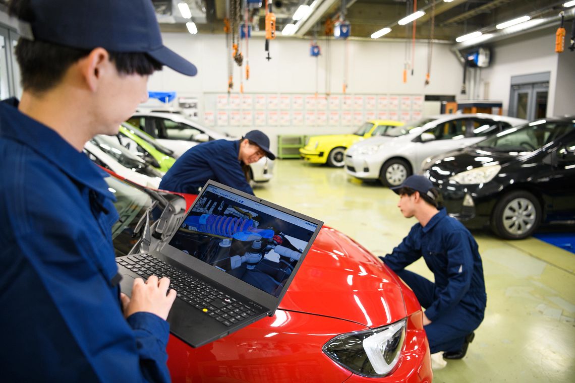 Diseño de piezas automotrices con precision digital y OEM